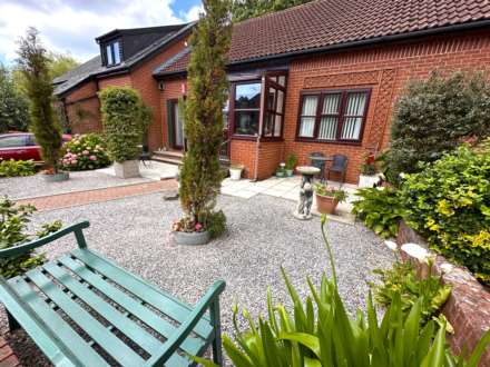 St Johns Farm Mews, Exmouth, Image 10