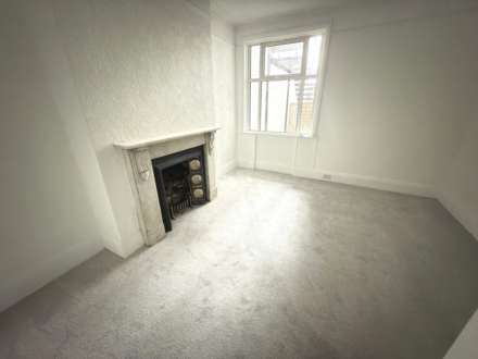 Victoria Road, Exmouth, Image 4