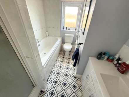 Cheriswood Avenue, Exmouth, Image 10
