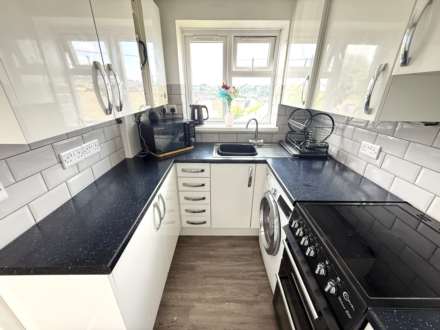 Bradham Court, Exmouth, Image 3