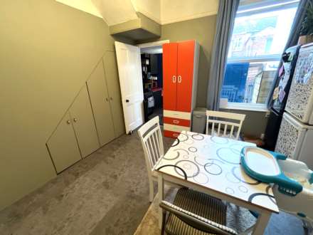 Rosebery Road, Exmouth, Image 5