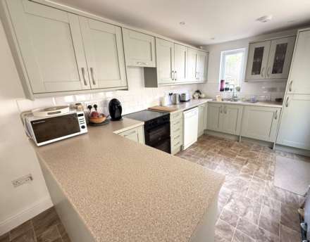 St Andrews Road, Exmouth, Image 14