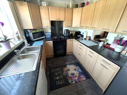 Cedar Close, Exmouth, Image 6