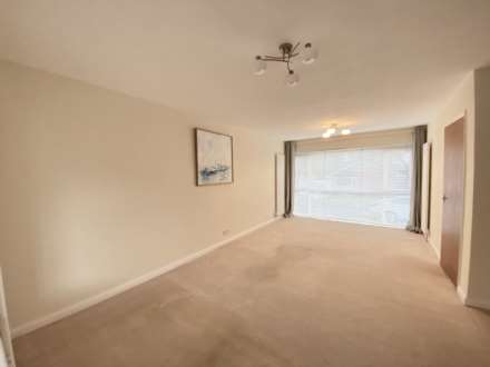Walls Close, Exmouth, Image 12