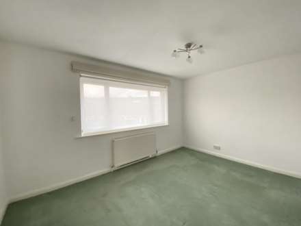 Walls Close, Exmouth, Image 7