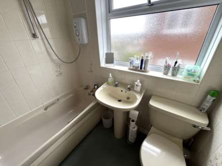 Walls Close, Exmouth, Image 9