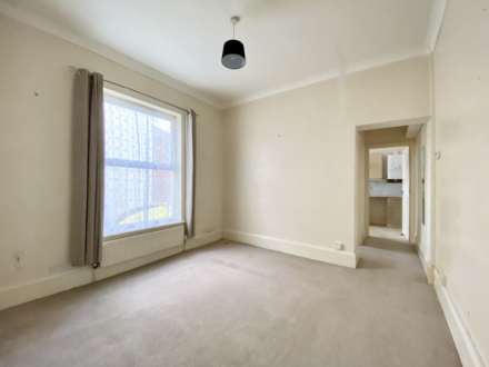 Victoria Road, Exmouth, Image 4