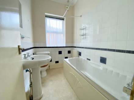 Victoria Road, Exmouth, Image 6