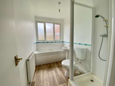 Travershes Close, Exmouth, Image 4