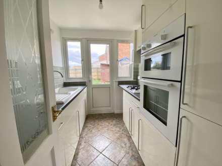 Travershes Close, Exmouth, Image 6
