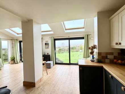 Belle Vue Road, Exmouth, Image 15