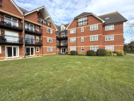 Douglas Avenue, Exmouth, Image 10