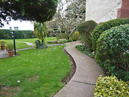 Portland Avenue, Exmouth, Image 3