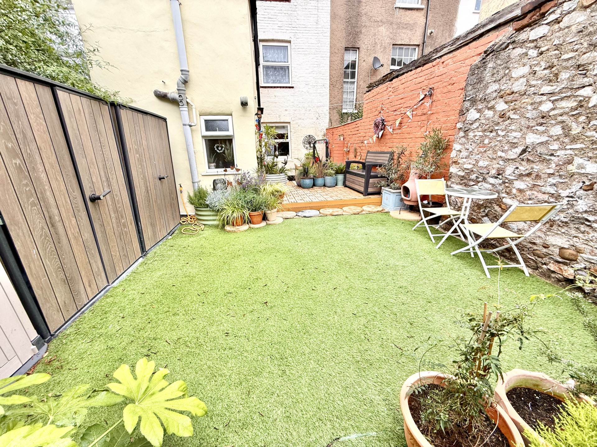 Henrietta Road, Exmouth, Image 12