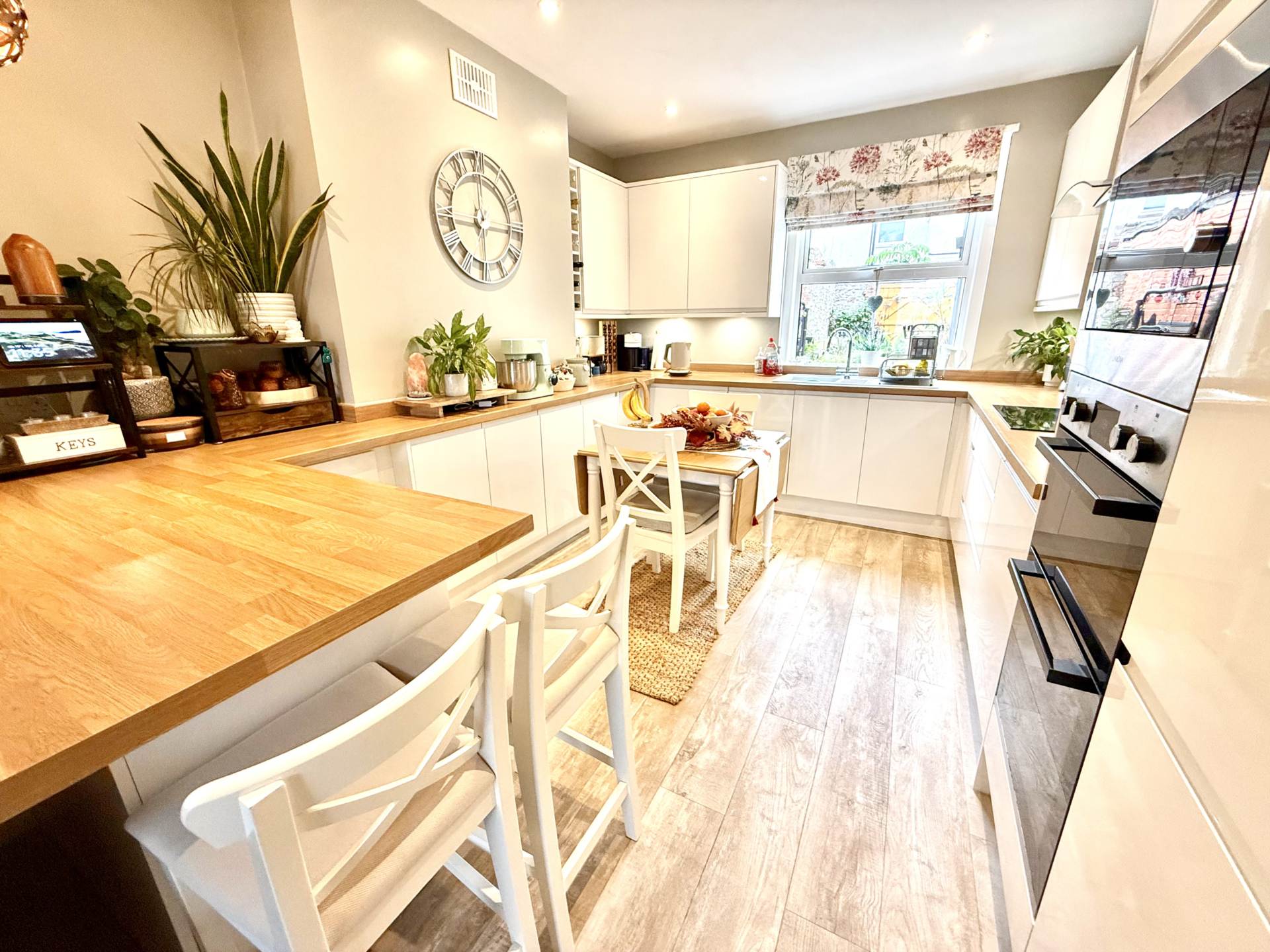 Henrietta Road, Exmouth, Image 2