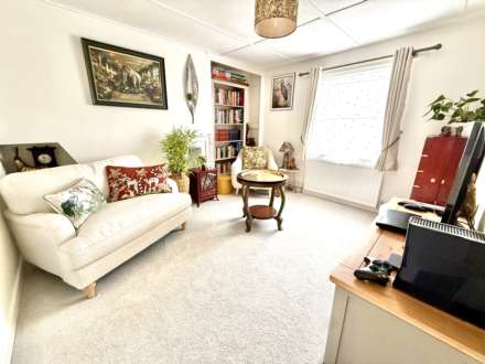 Henrietta Road, Exmouth, Image 7