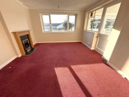 Linden Close, Exmouth, Image 4