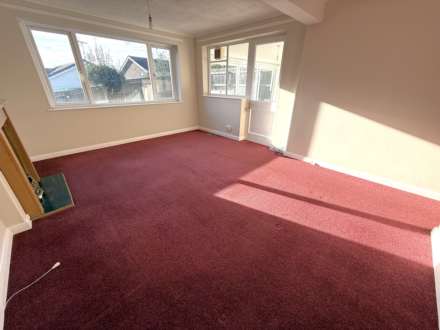 Linden Close, Exmouth, Image 5