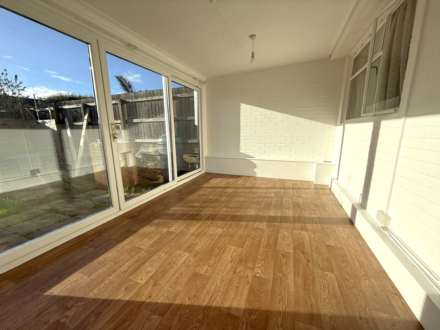 Linden Close, Exmouth, Image 6
