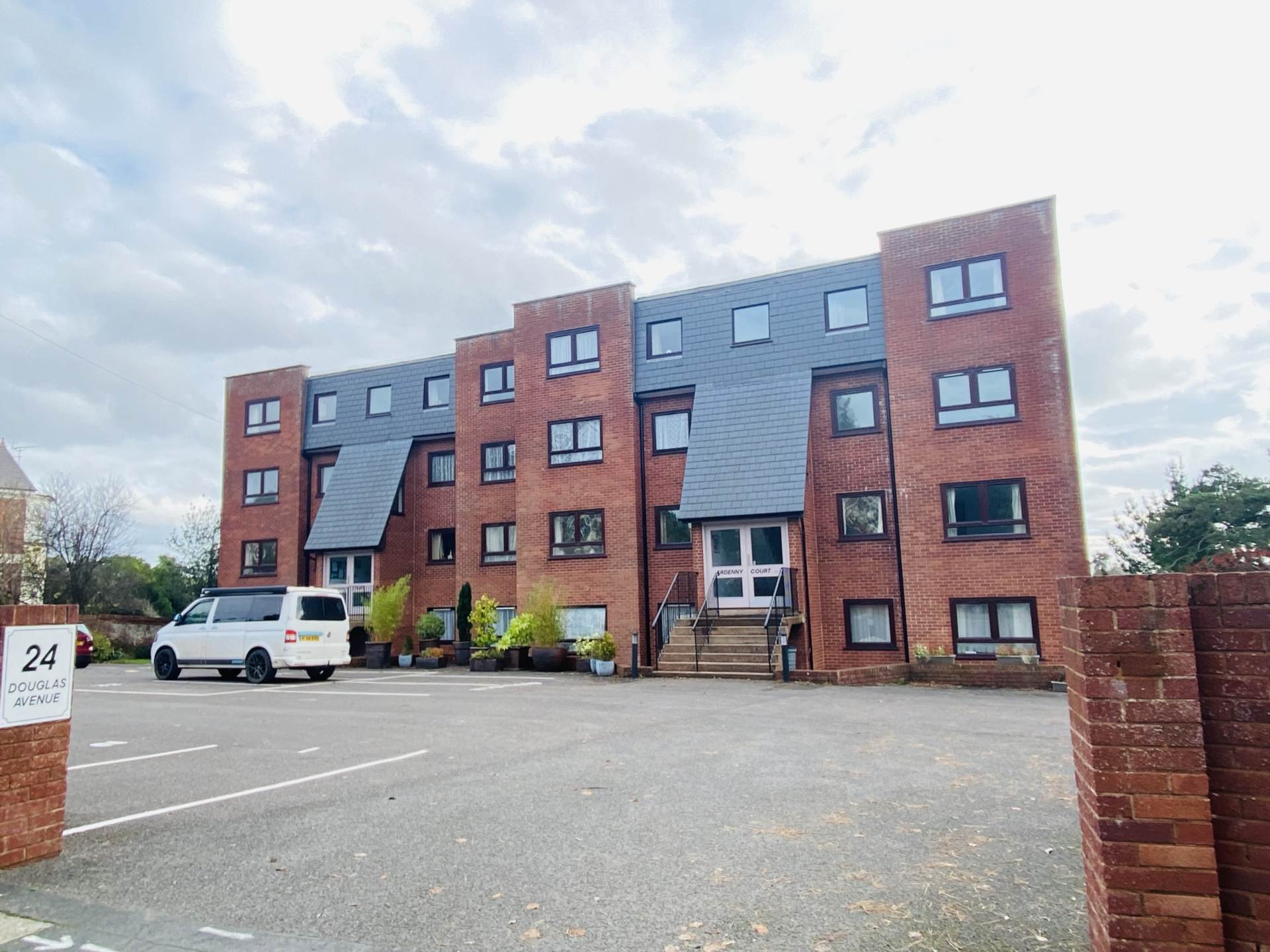 Douglas Avenue, Exmouth, Image 1