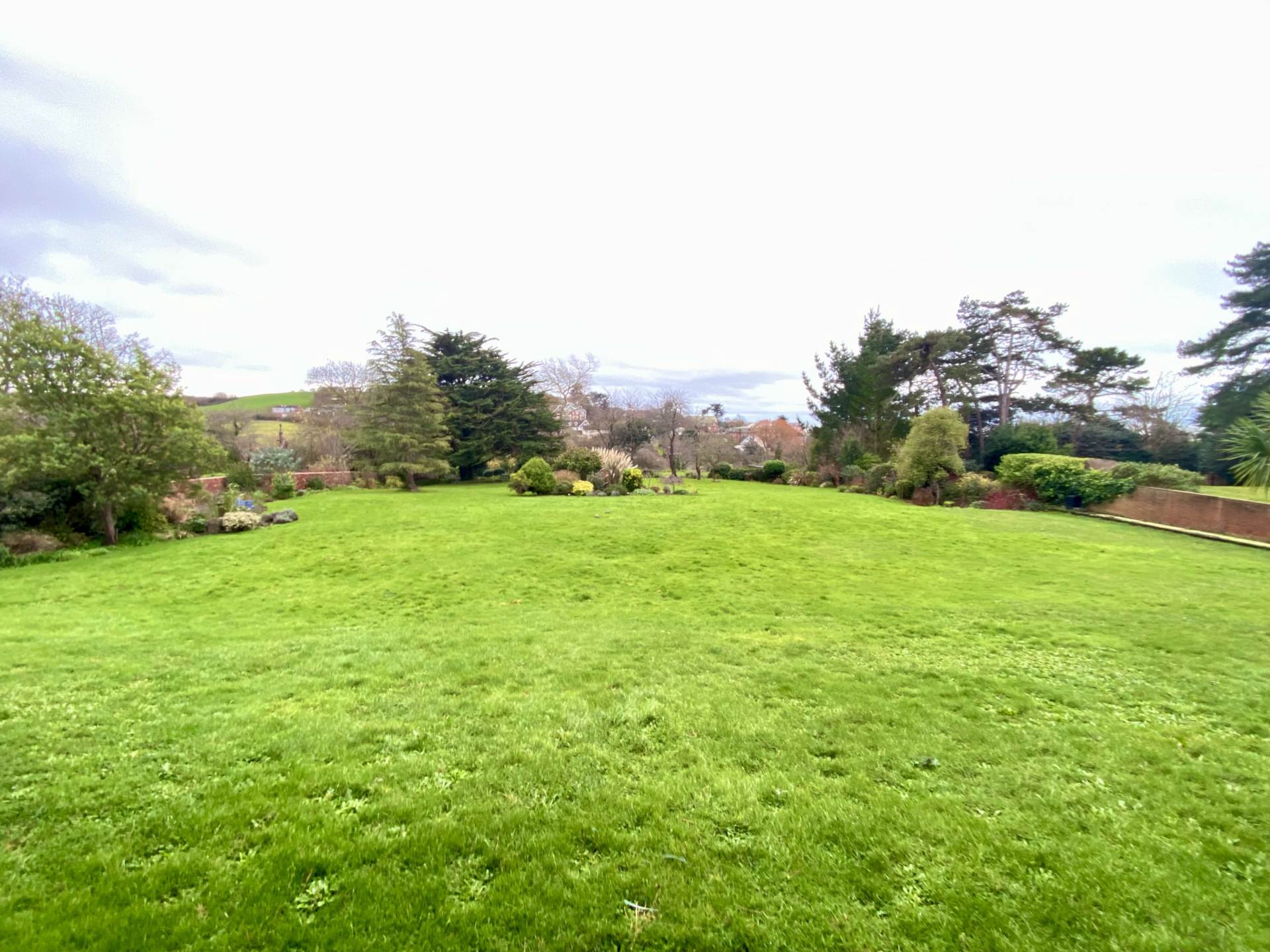 Douglas Avenue, Exmouth, Image 10