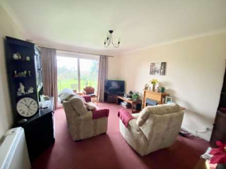 Douglas Avenue, Exmouth, Image 5