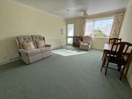 Vansittart Drive, Exmouth, Image 4