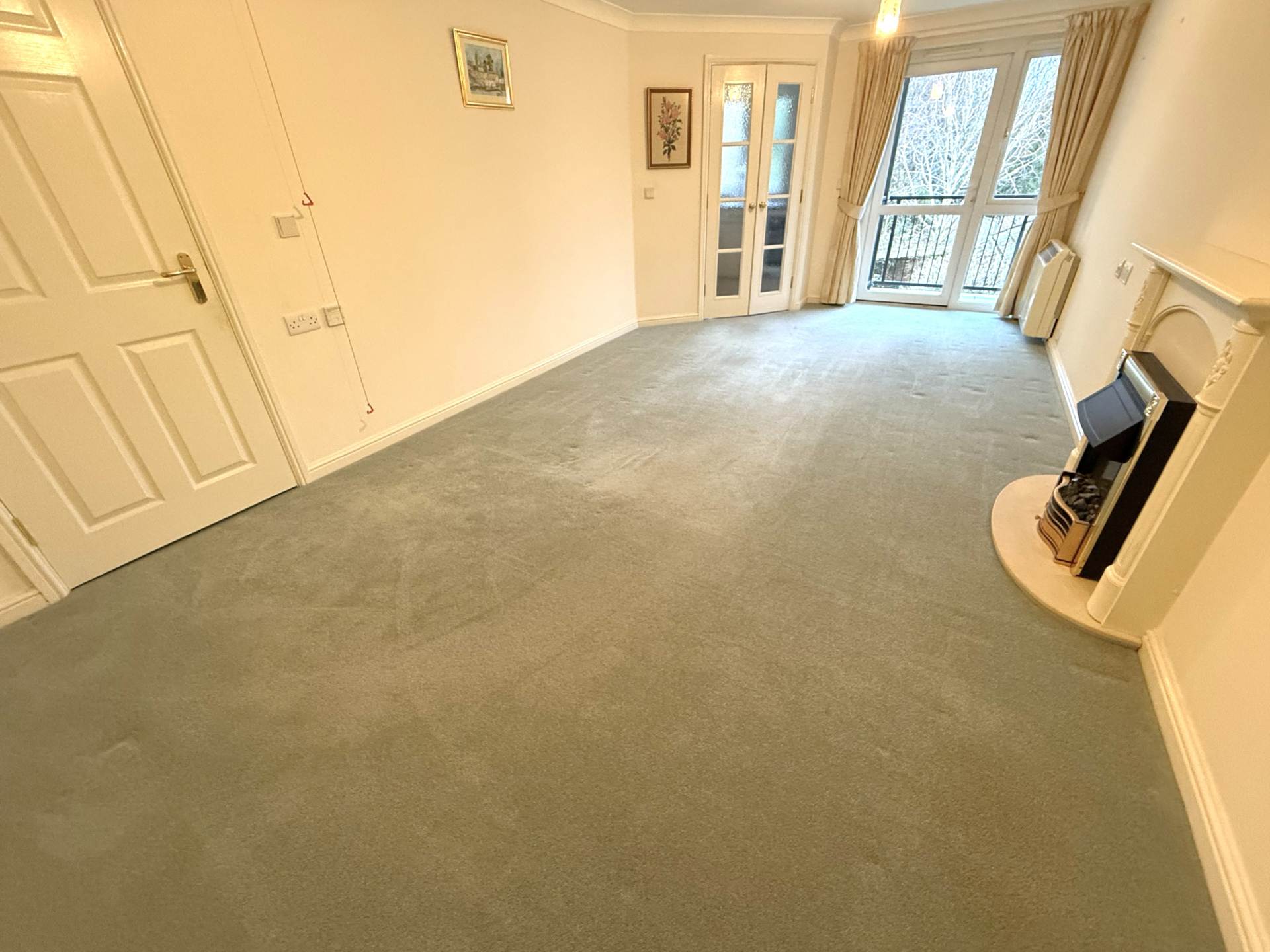 Bronte Court, Salterton Road, Image 4
