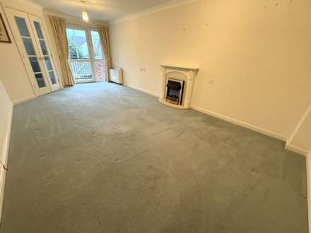 Bronte Court, Salterton Road, Image 2