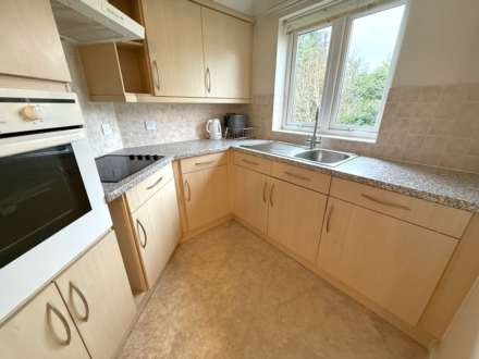 Bronte Court, Salterton Road, Image 3
