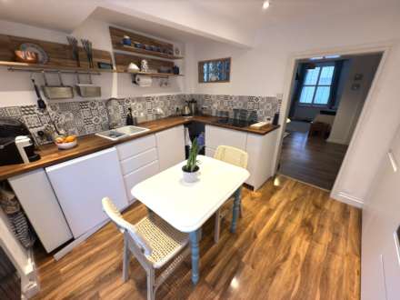 Upper Church Street, Exmouth, Image 6