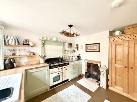 Moorfield Road, Exmouth, Image 7
