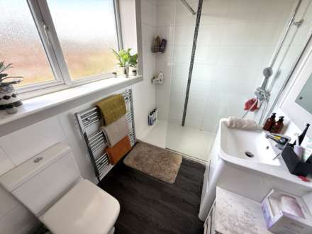 Marpool Crescent, Exmouth, Image 6