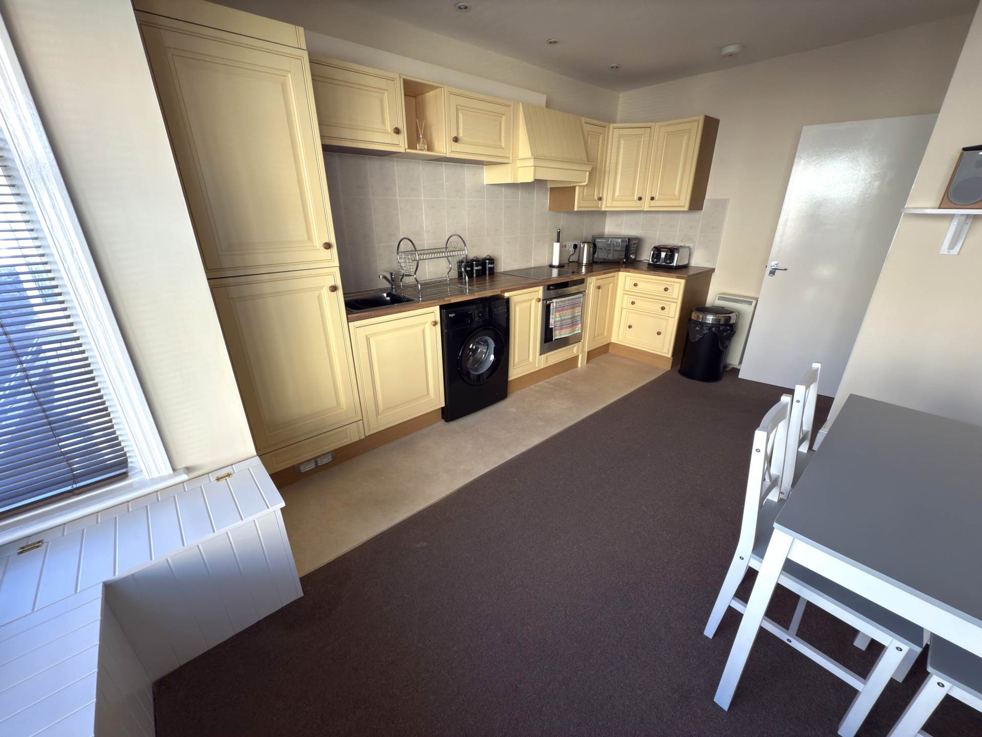 Victoria Road, Exmouth, Image 2