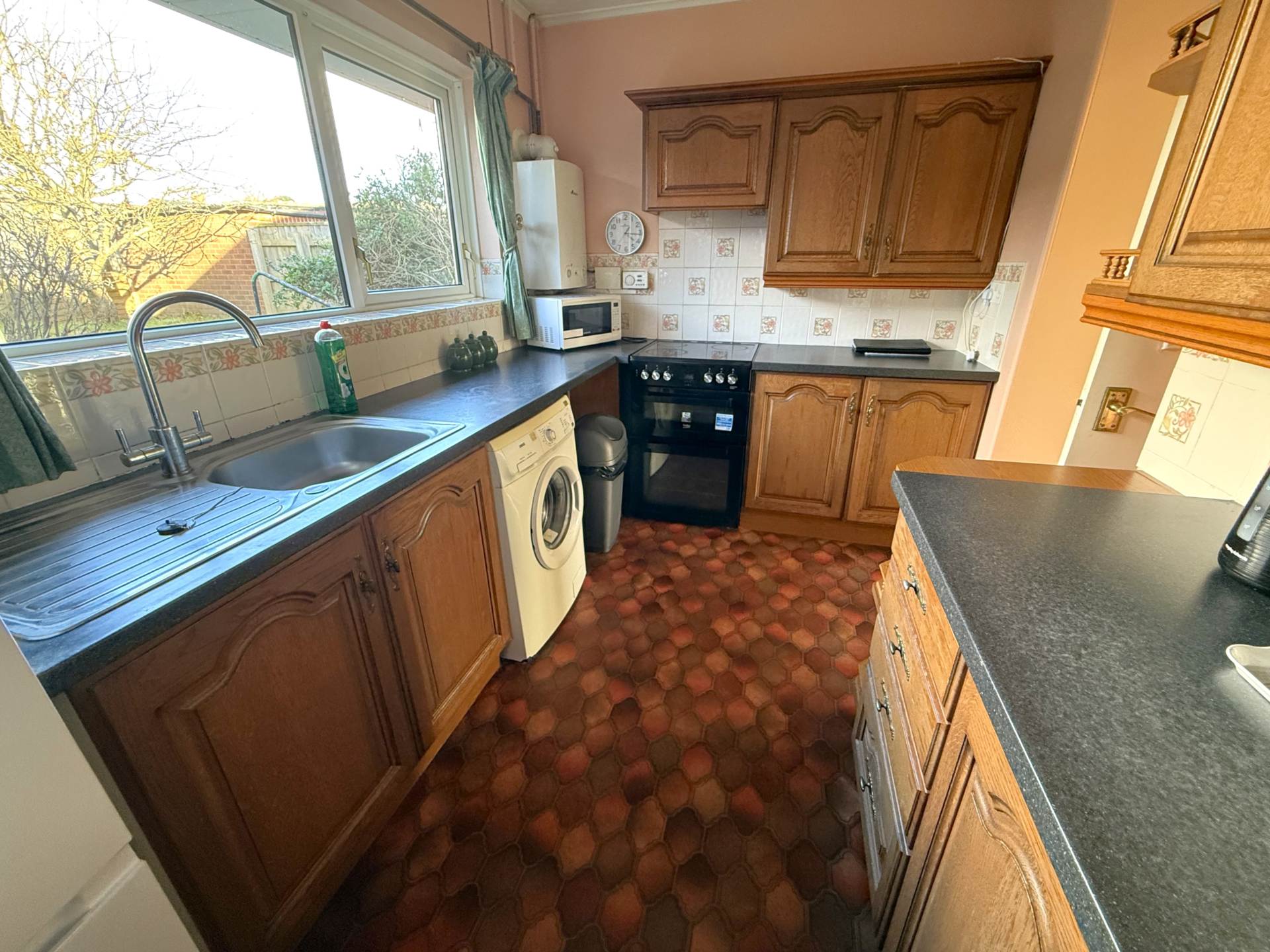 Bapton Lane, Exmouth, Image 15