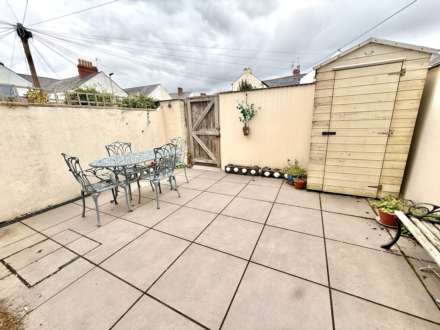 Clinton Square, Exmouth, Image 3