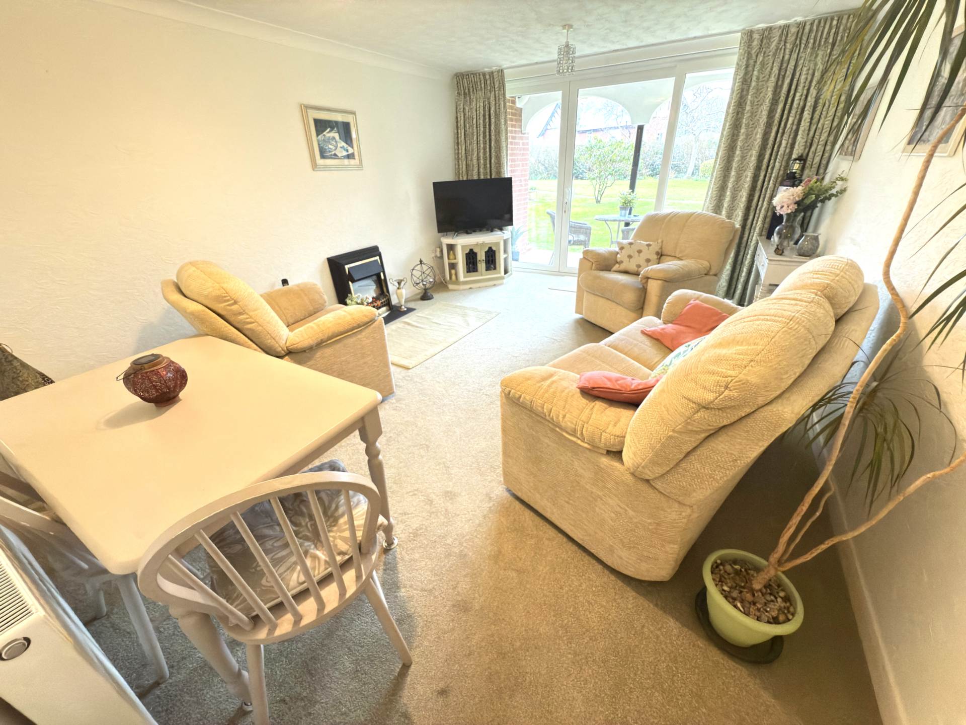 Cranford Avenue, Exmouth, Image 4