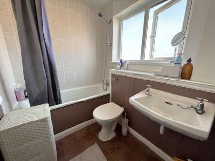 Cumberland Close, Exmouth, Image 9