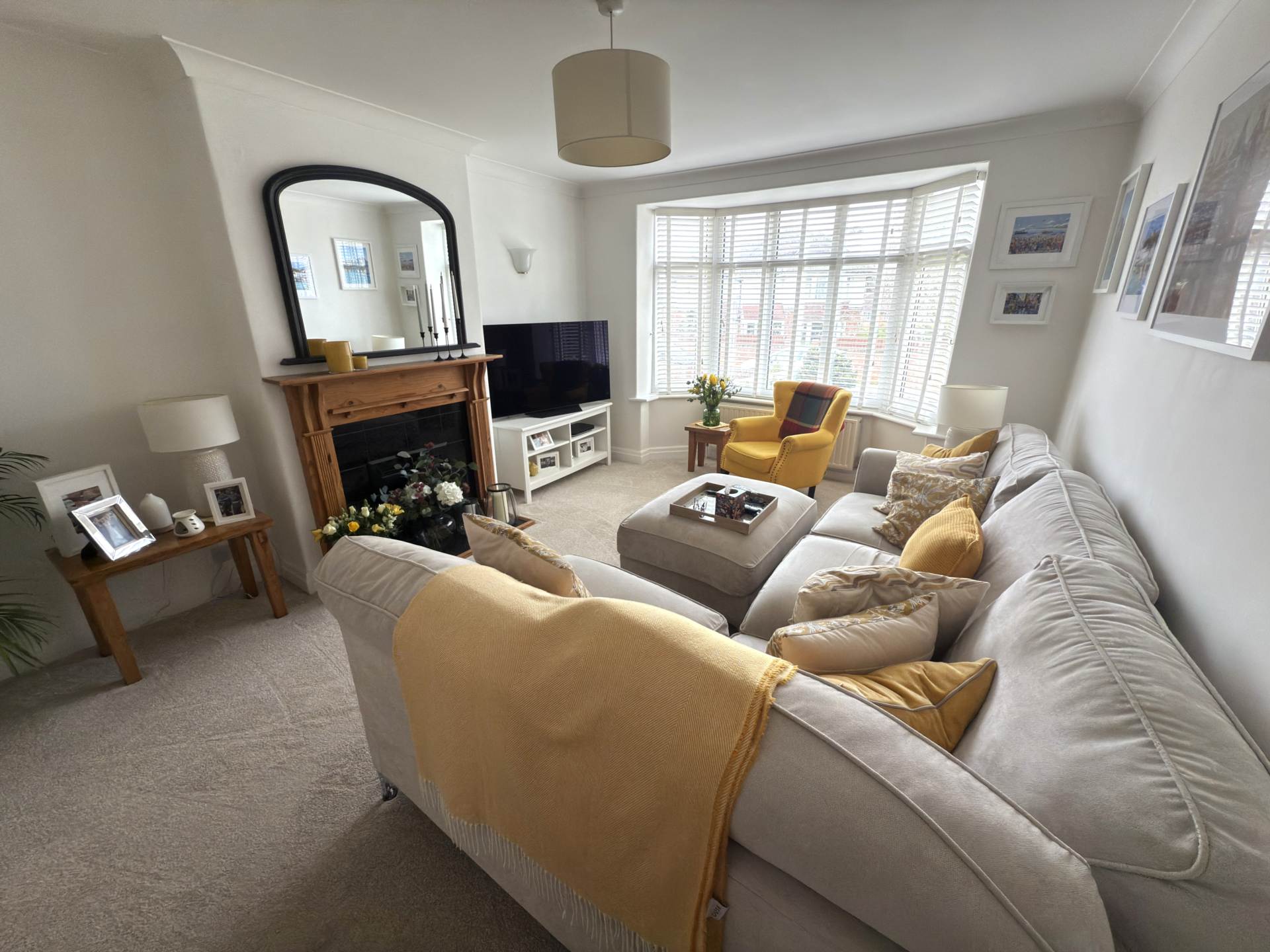 Lovelace Crescent, Exmouth, Image 2