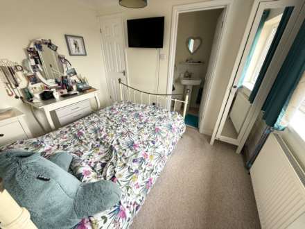 Frobisher Road, Exmouth, Image 7