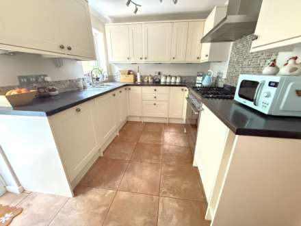 Woodfield Close, Exmouth, Image 3