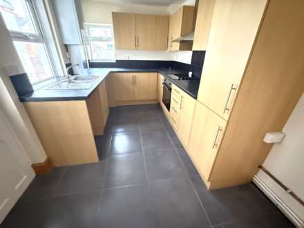 Rosebery Road, Exmouth, Image 2