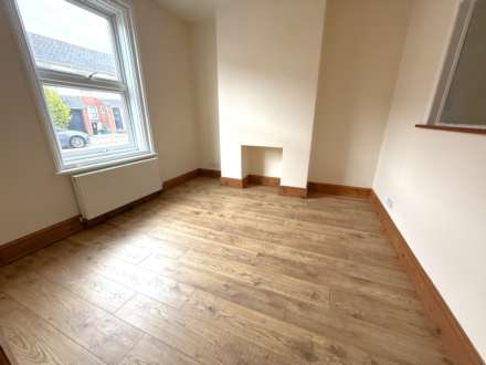 Rosebery Road, Exmouth, Image 4