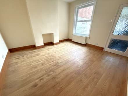 Rosebery Road, Exmouth, Image 5