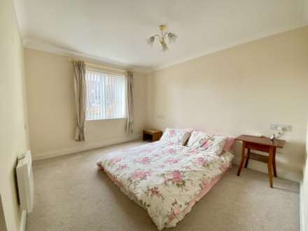 Pegasus Court, Salterton Road, Image 5