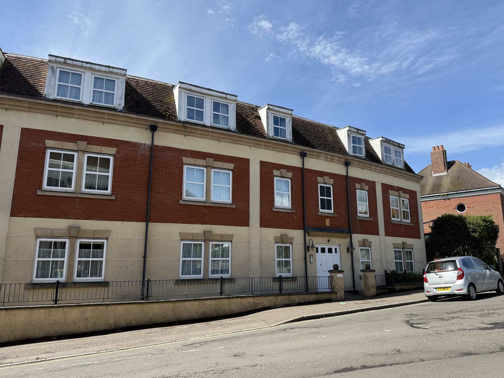 Cranford Avenue, Exmouth, Image 1