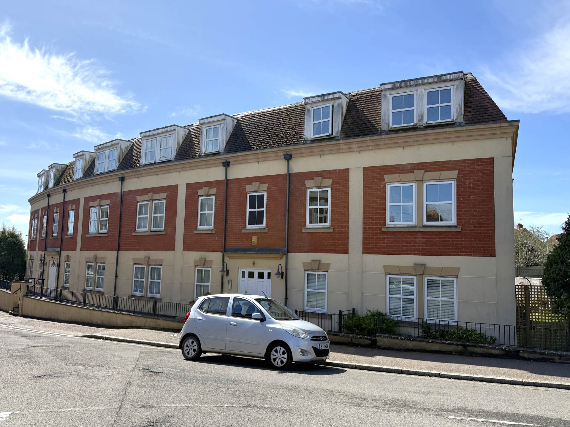 Cranford Avenue, Exmouth, Image 12