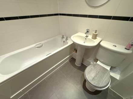 Cranford Avenue, Exmouth, Image 10