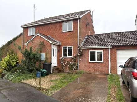 3 Bedroom Semi-Detached, Fulford Way, Woodbury
