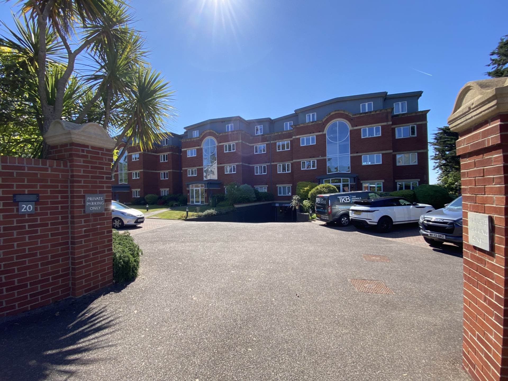 Douglas Avenue, Exmouth, Image 16